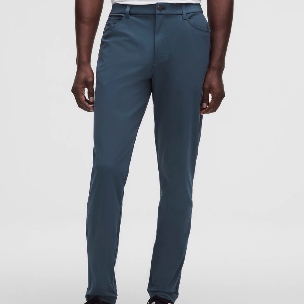 Lululemon Athletica ABC Pants in dark blue (Size: 34)